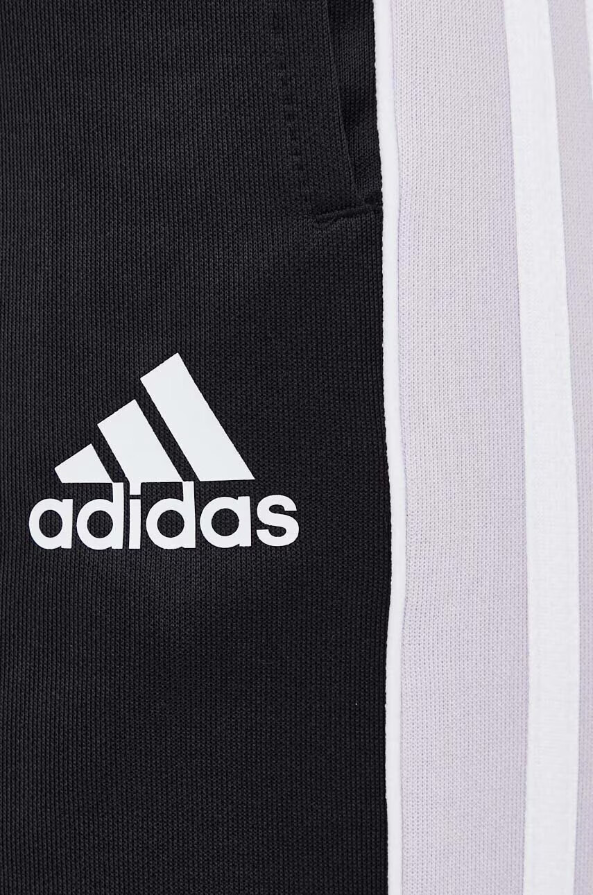 adidas Анцуг Дамски в черно - Pepit.bg