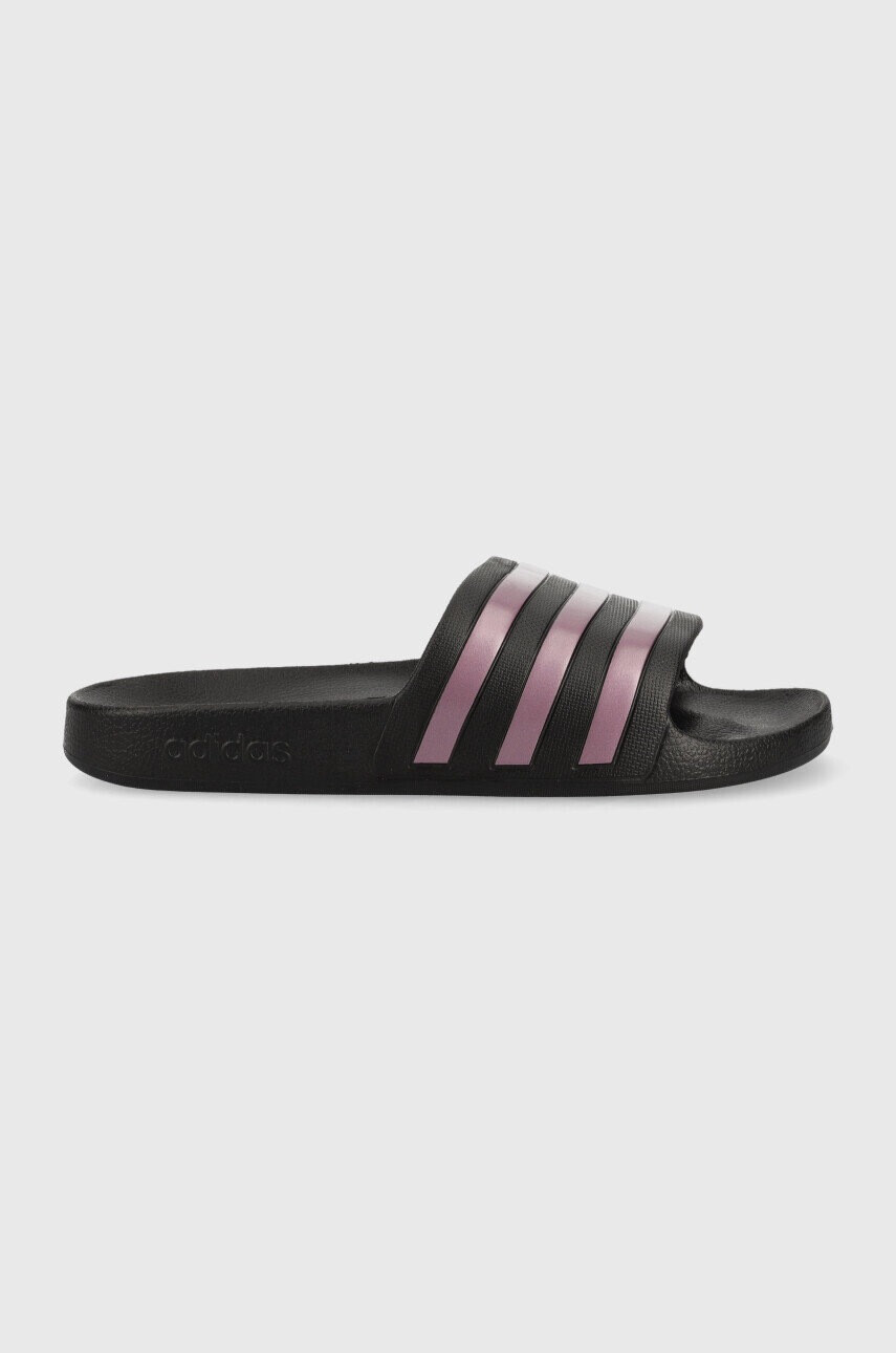 adidas Чехли в черно - Pepit.bg