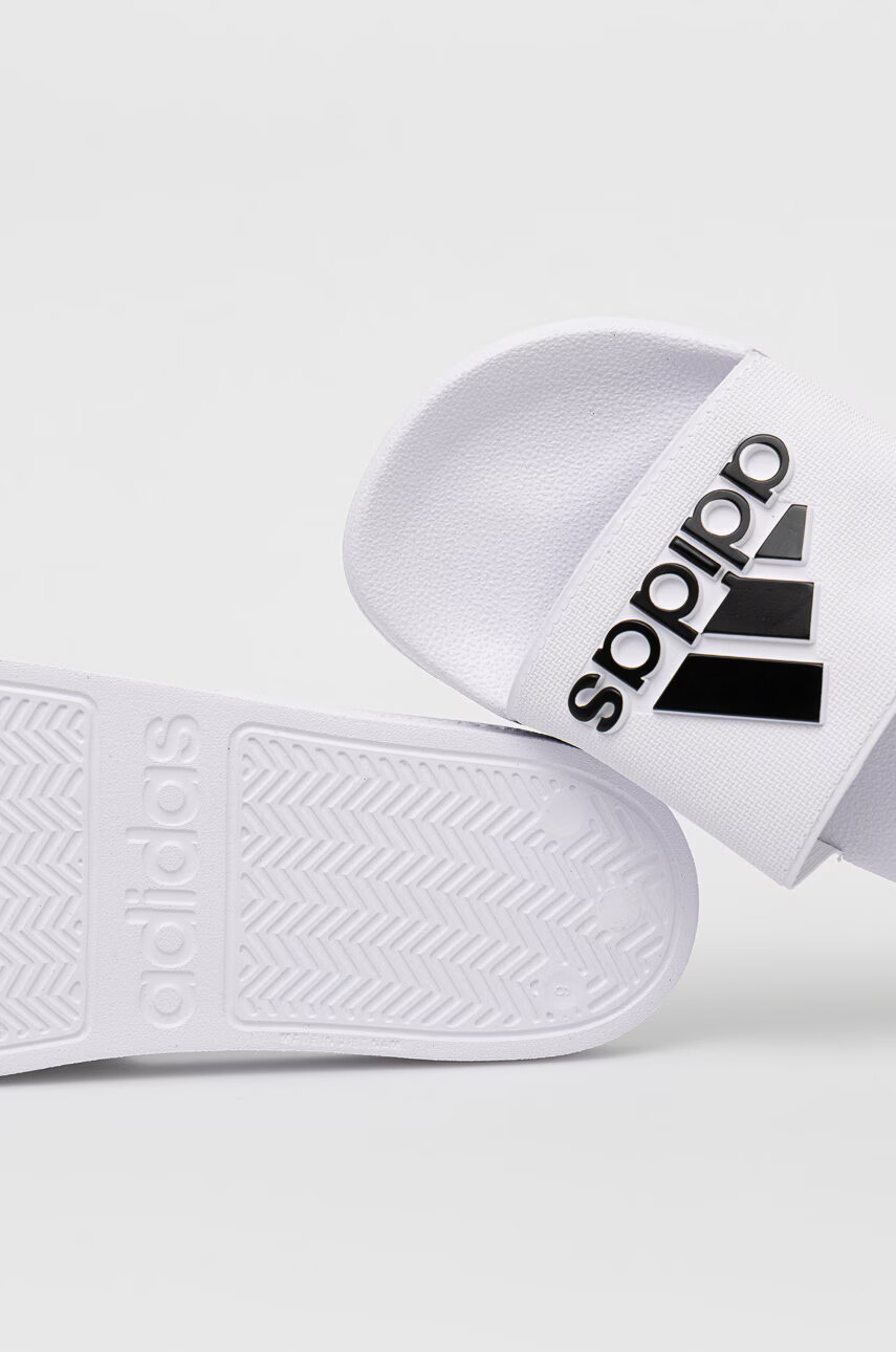 adidas Чехли Adilette в бяло - Pepit.bg