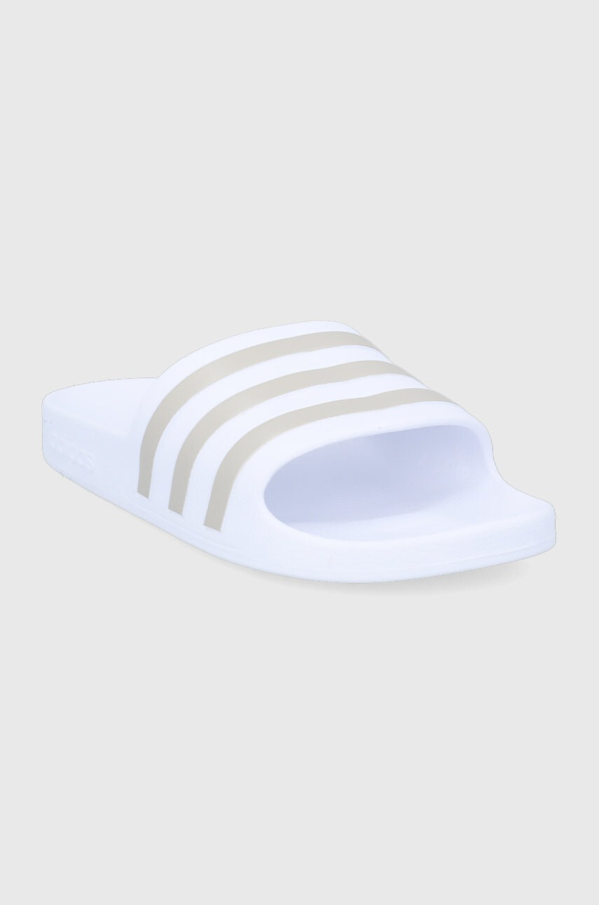 adidas Чехли Adilette EF1730.D - Pepit.bg