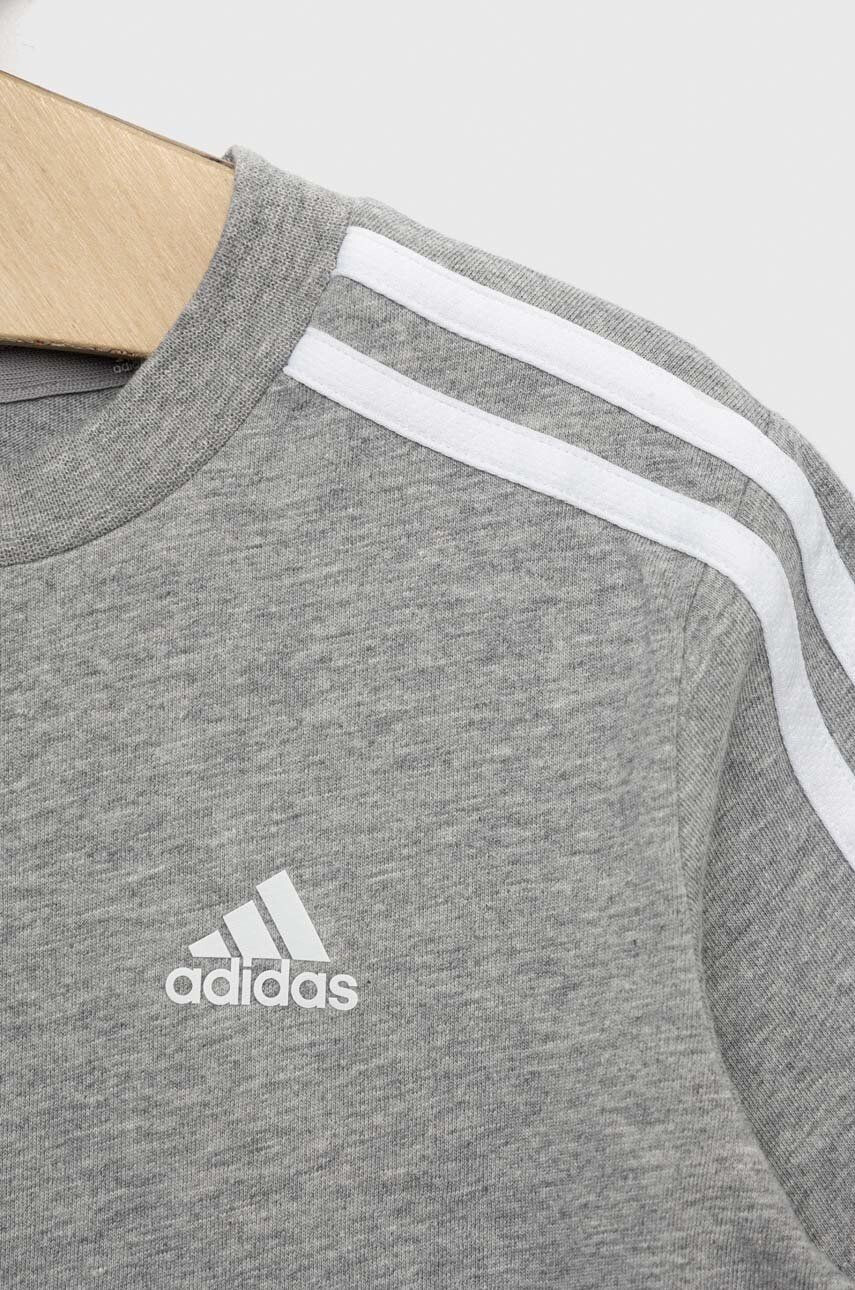 adidas Детска памучна тениска LK 3S CO в сив меланж - Pepit.bg