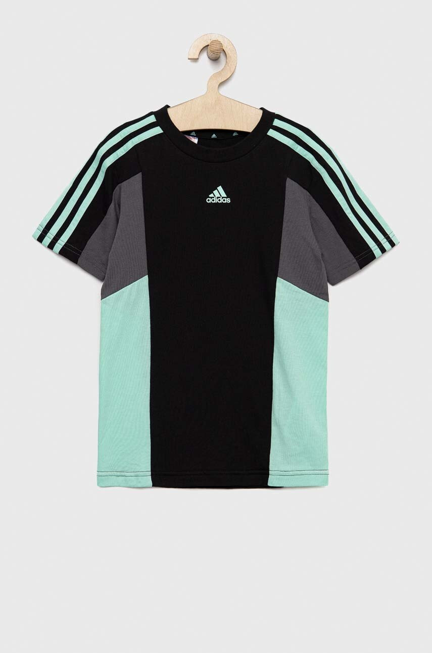 adidas Детска памучна тениска U 3S CB TEE в черно с десен - Pepit.bg