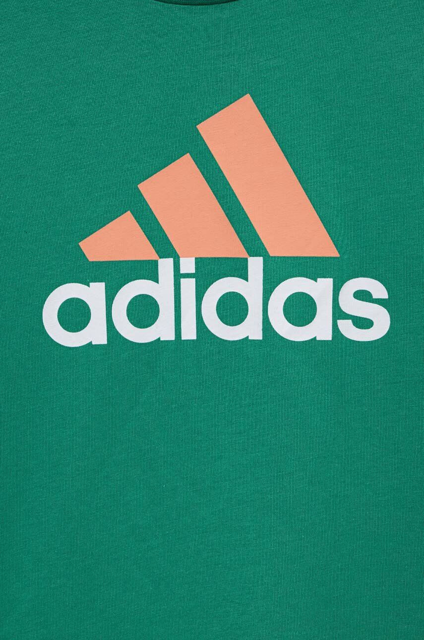 adidas Детска памучна тениска U BL 2 TEE в зелено с принт - Pepit.bg