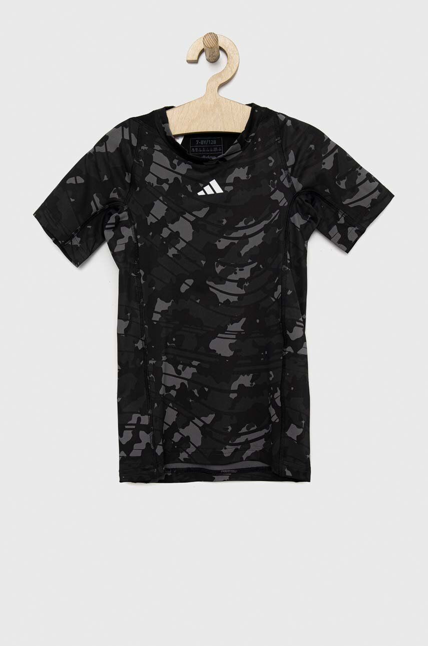 adidas Детска тениска B TF TEE в черно с десен - Pepit.bg