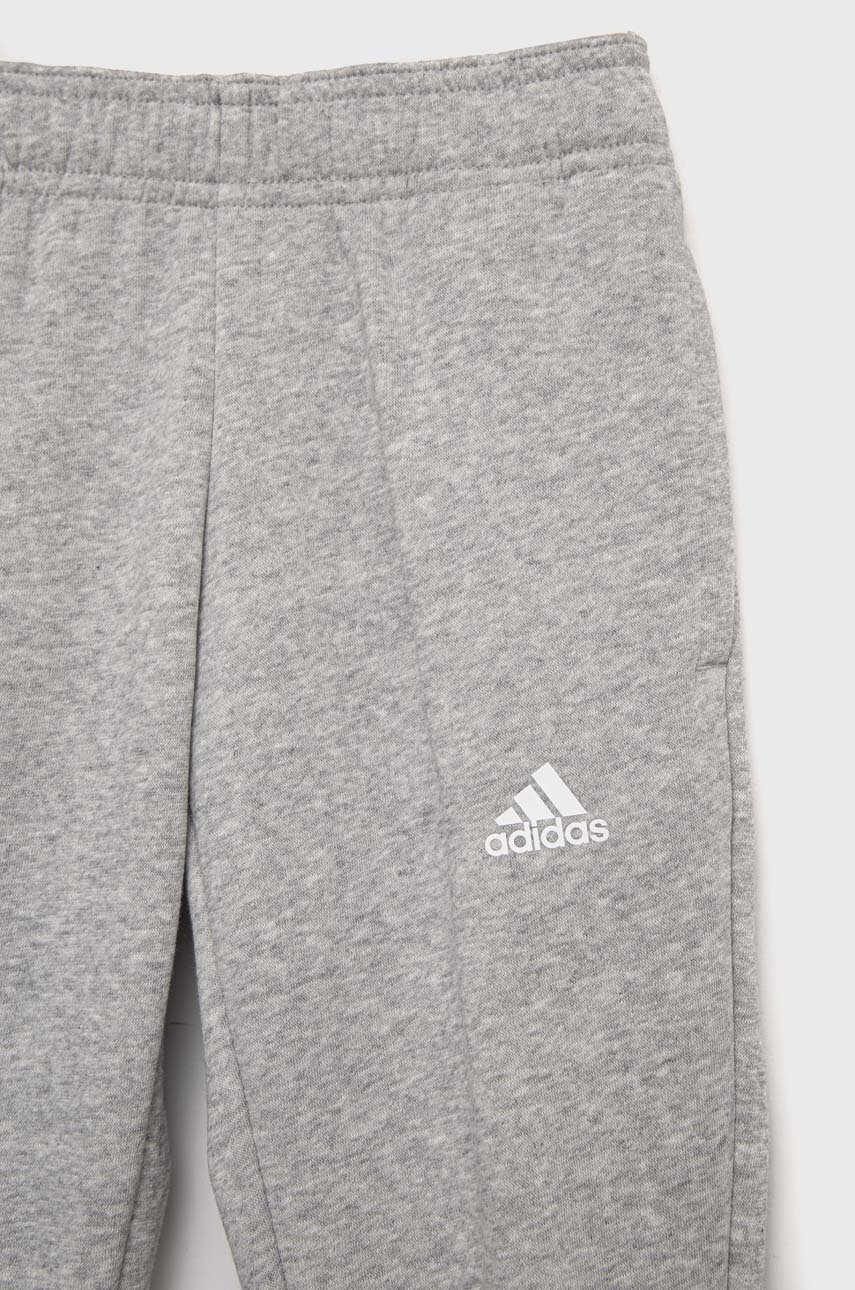 adidas Детски анцуг в сиво - Pepit.bg