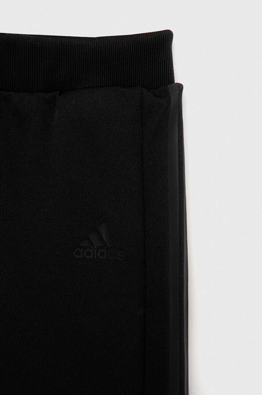 adidas Детски анцуг в черно - Pepit.bg
