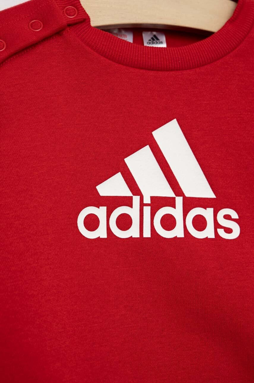 adidas Детски анцуг I BOS LOGO в червено - Pepit.bg