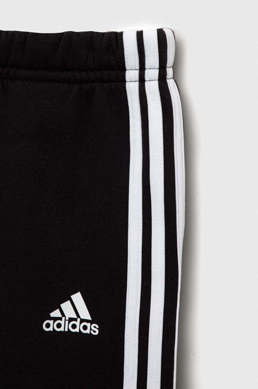 adidas Детски анцуг I BOS LOGO в червено - Pepit.bg