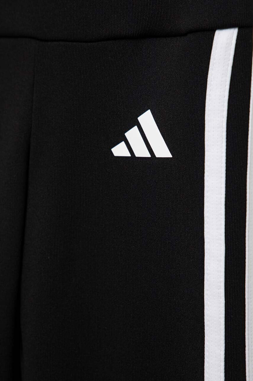 adidas Детски клин G TR-ES 3S в черно с апликация - Pepit.bg