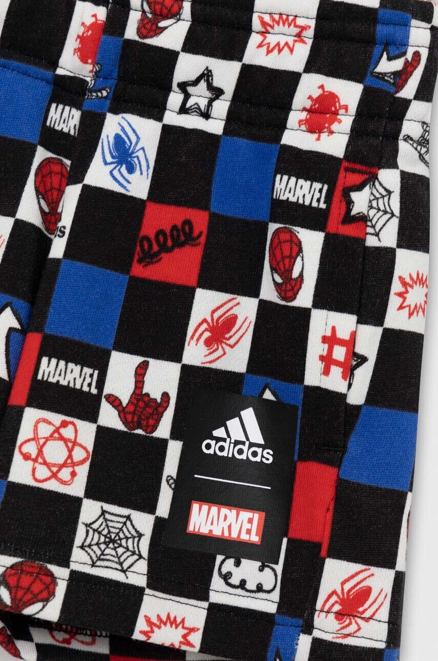 adidas Детски комплект x Marvel в бяло - Pepit.bg