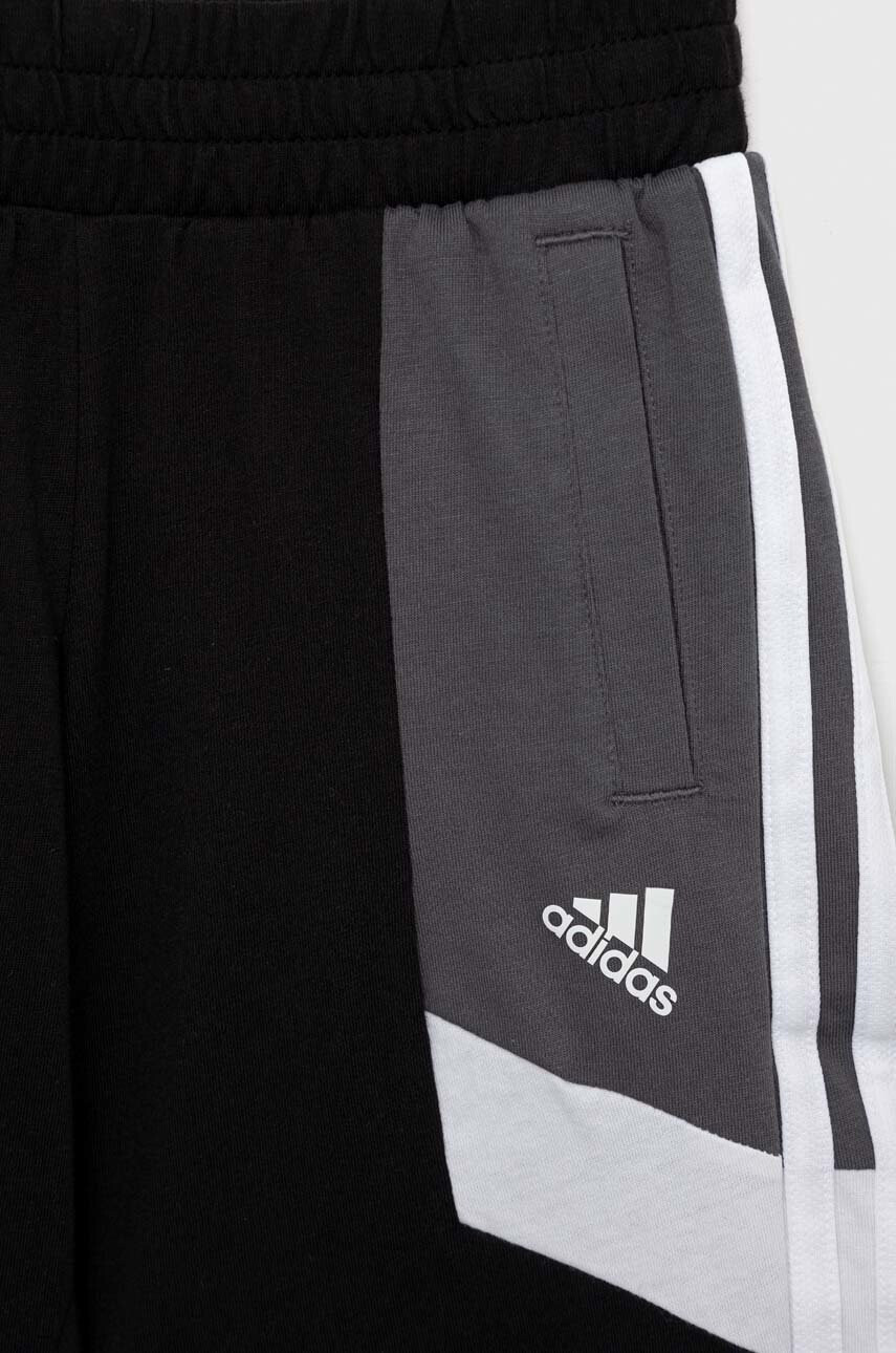 adidas Детски къси панталони U 3S CB SHORT - Pepit.bg