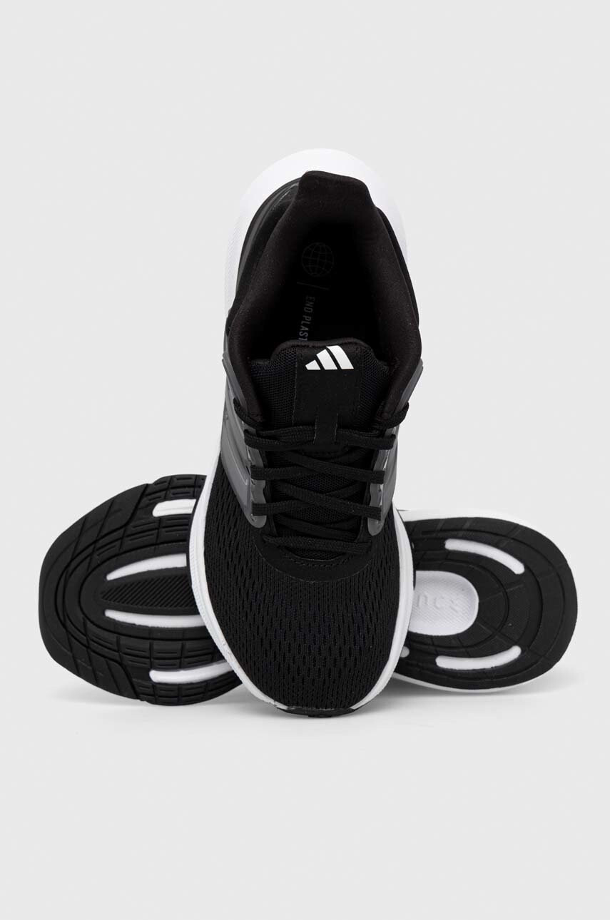 adidas Детски маратонки ULTRABOUNCE J в черно - Pepit.bg