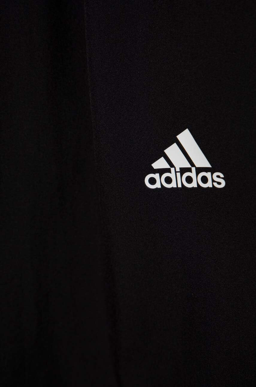 adidas Детски спортен панталон в черно с принт - Pepit.bg