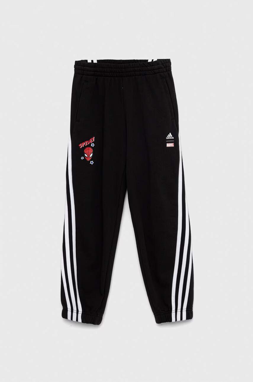 adidas Детски спортен панталон LB DY SM x Marvel в черно с принт - Pepit.bg