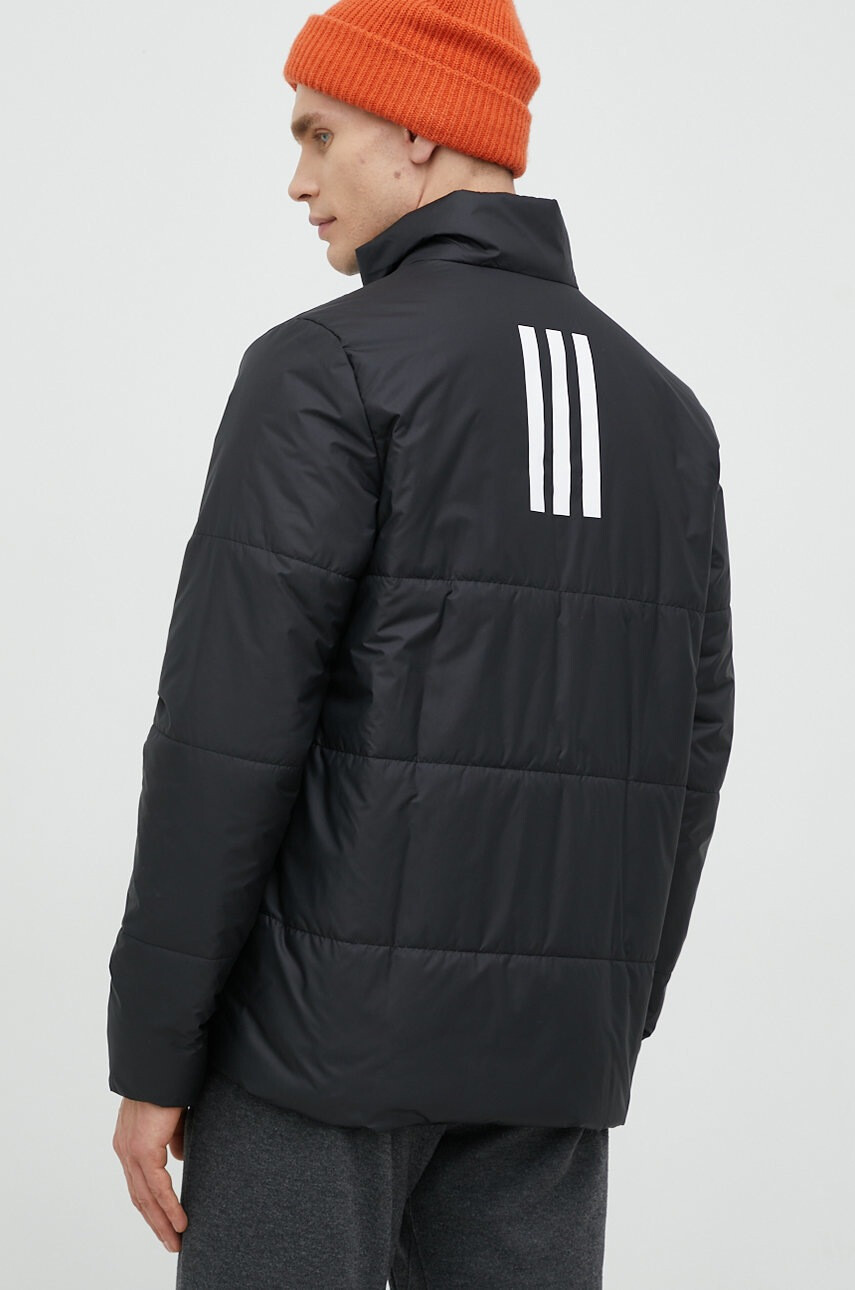 adidas Яке в черно със зимна изолация - Pepit.bg