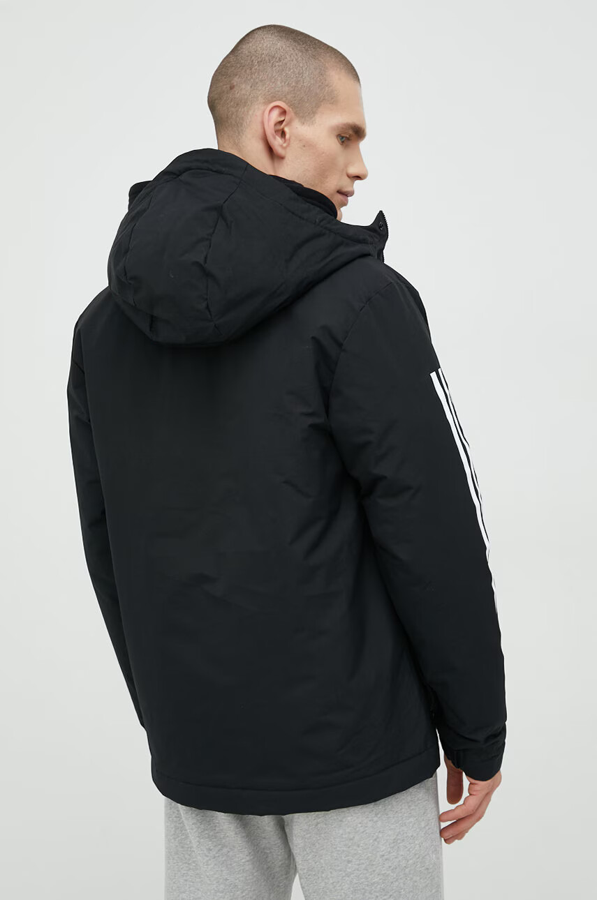 adidas Яке в черно със зимна изолация - Pepit.bg