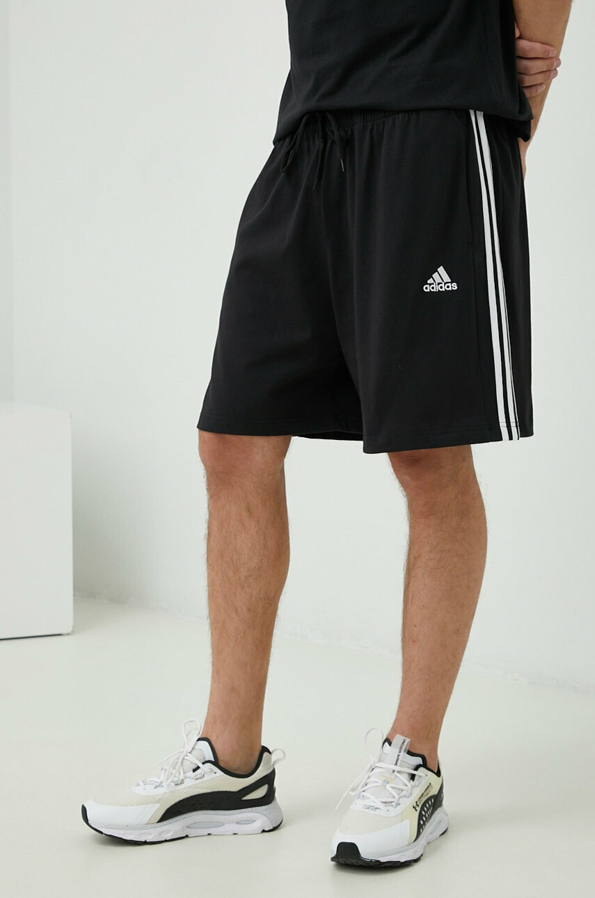 adidas Къс панталон В черно - Pepit.bg