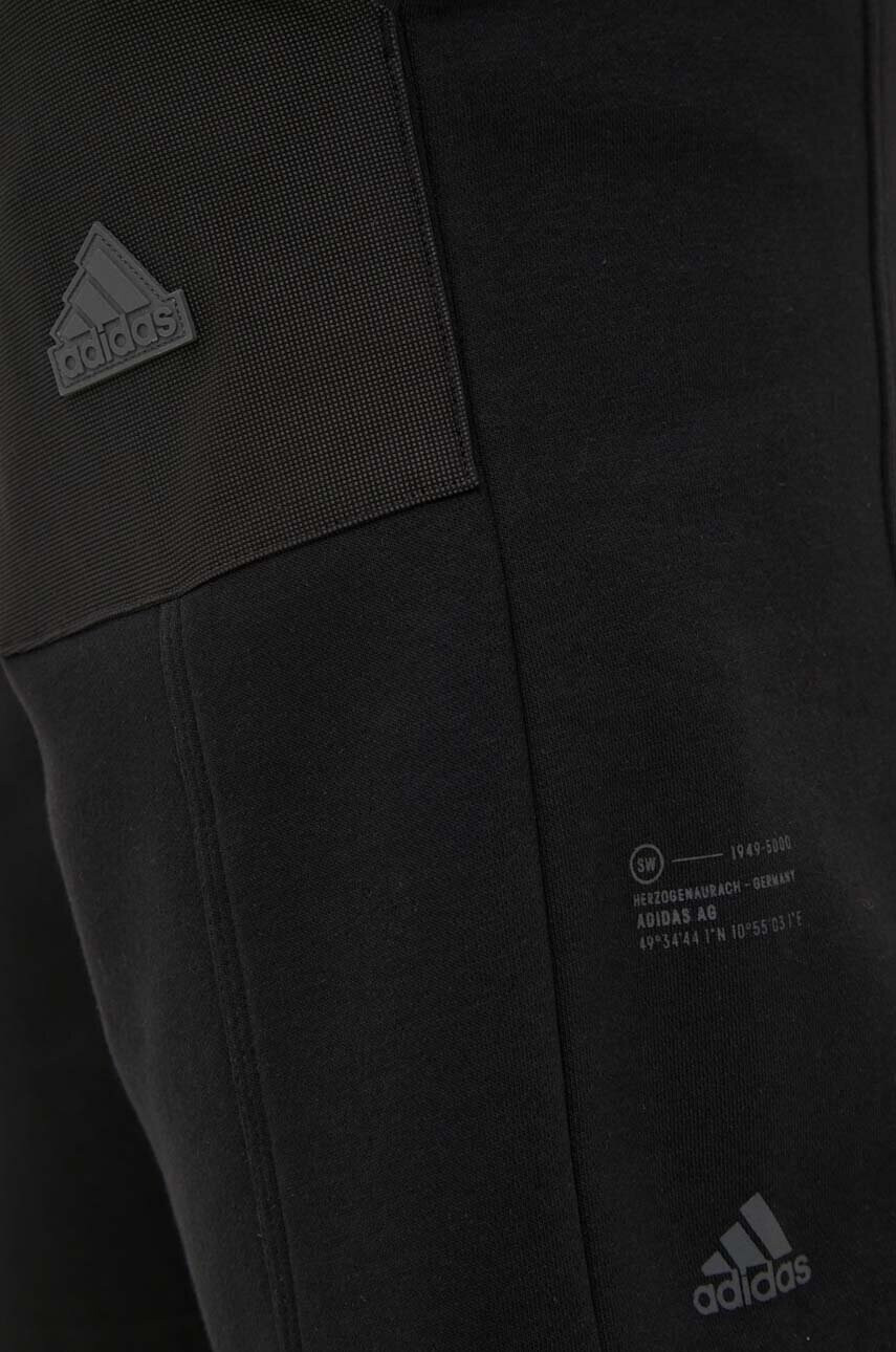 adidas Къс панталон в черно - Pepit.bg