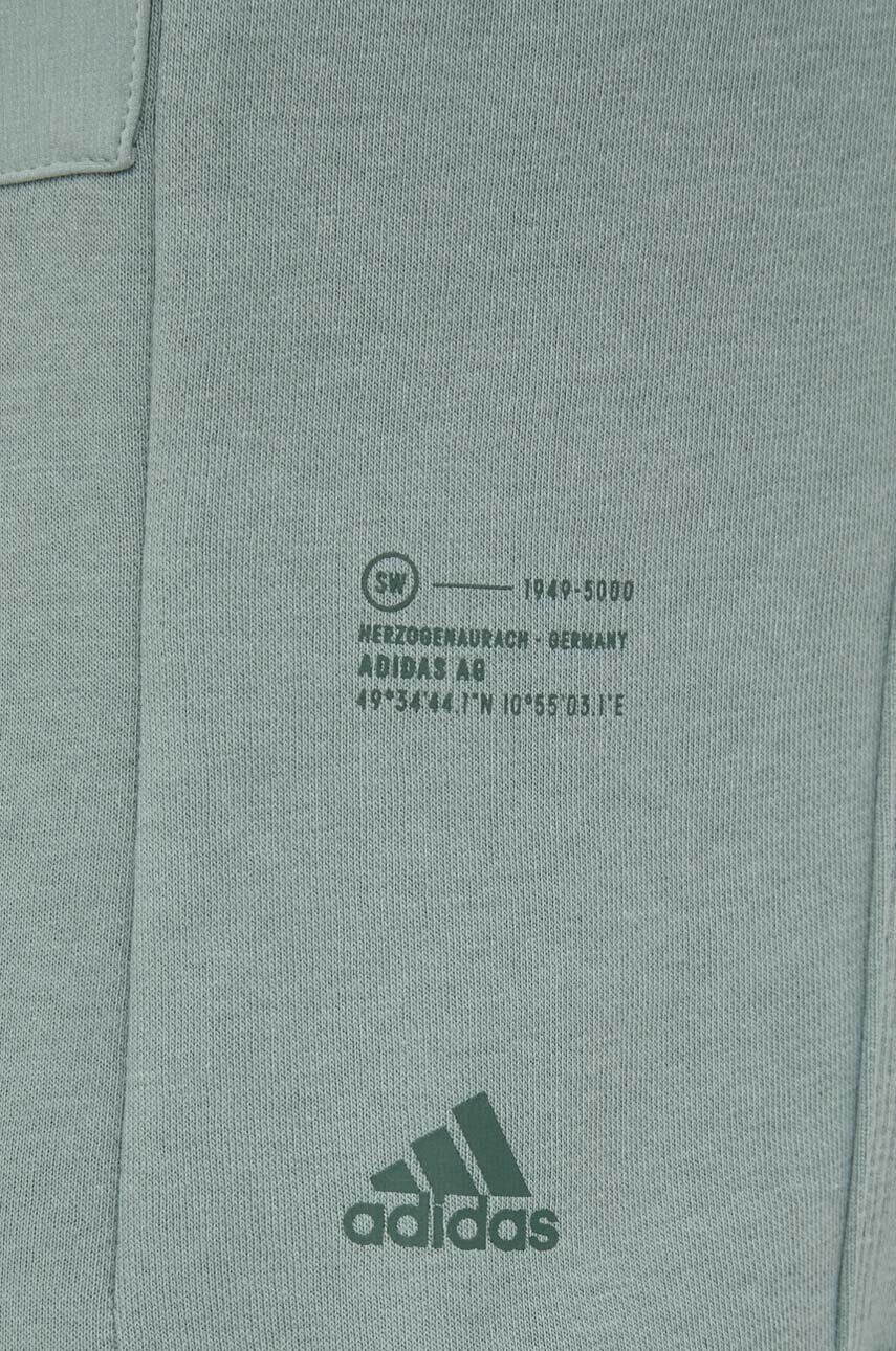 adidas Къс панталон в зелено - Pepit.bg