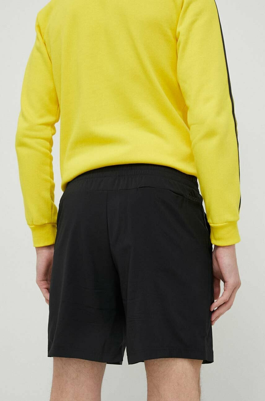 adidas Къс панталон за трениране Essentials в черно - Pepit.bg