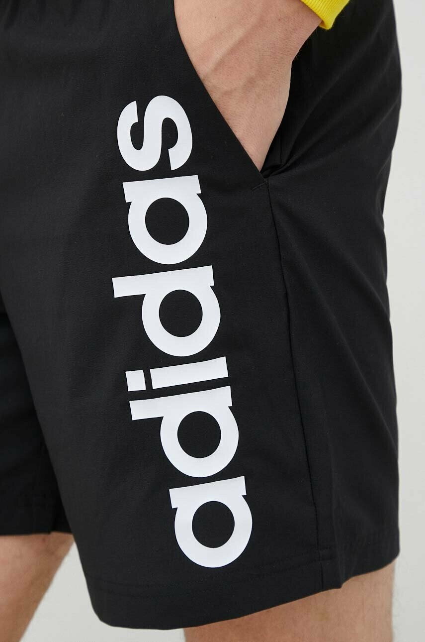 adidas Къс панталон за трениране Essentials в черно - Pepit.bg
