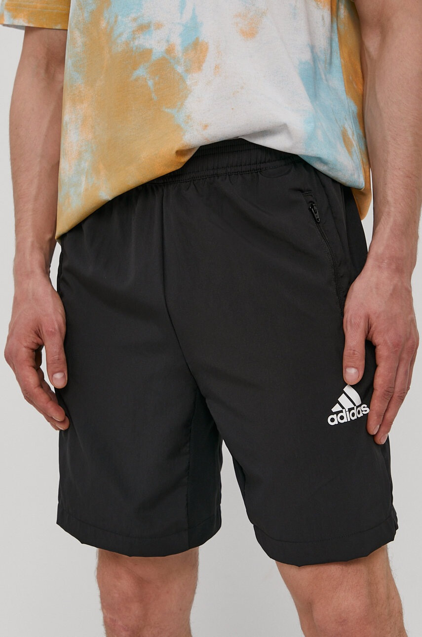 adidas Къс панталон мъжки в черно - Pepit.bg