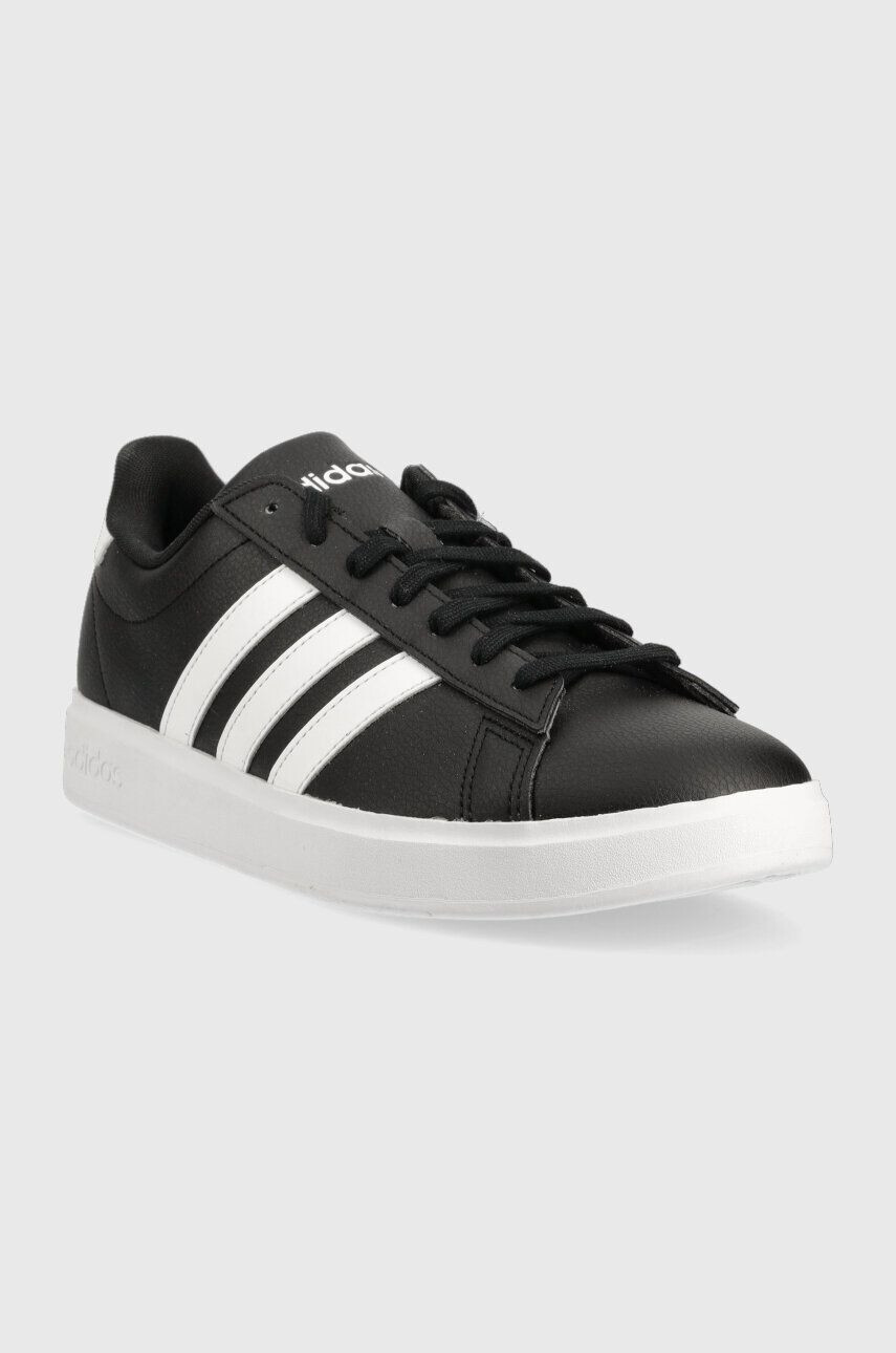 adidas Маратонки Grand Court 2.0 в черно - Pepit.bg