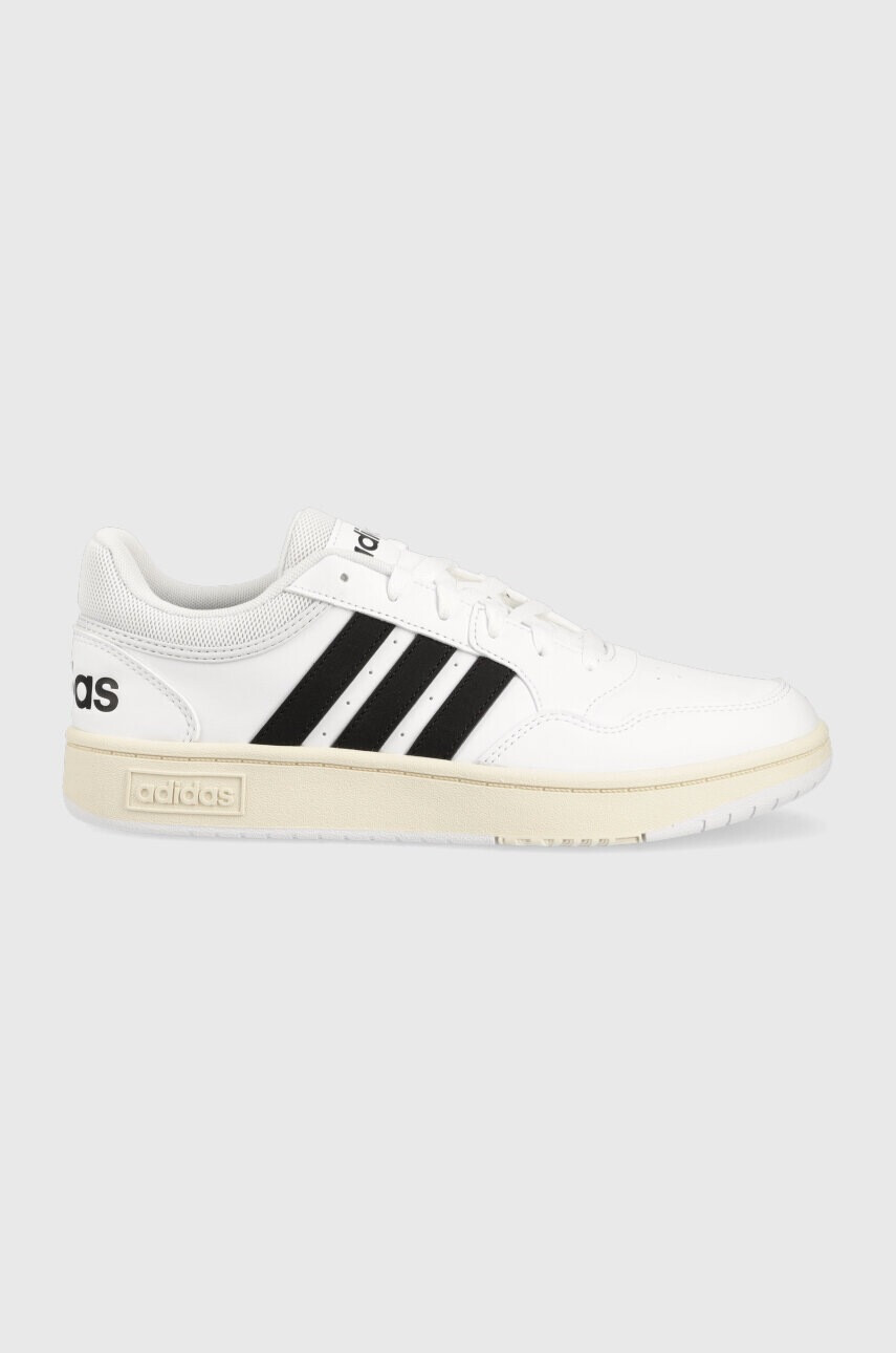 adidas Маратонки HOOPS в бяло - Pepit.bg