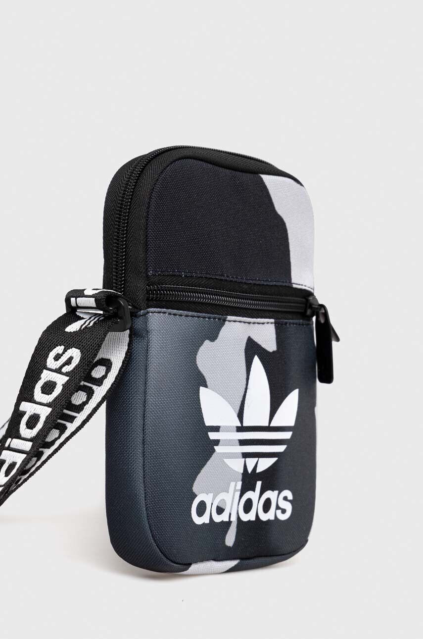 adidas Originals Чанта през рамо в сиво - Pepit.bg