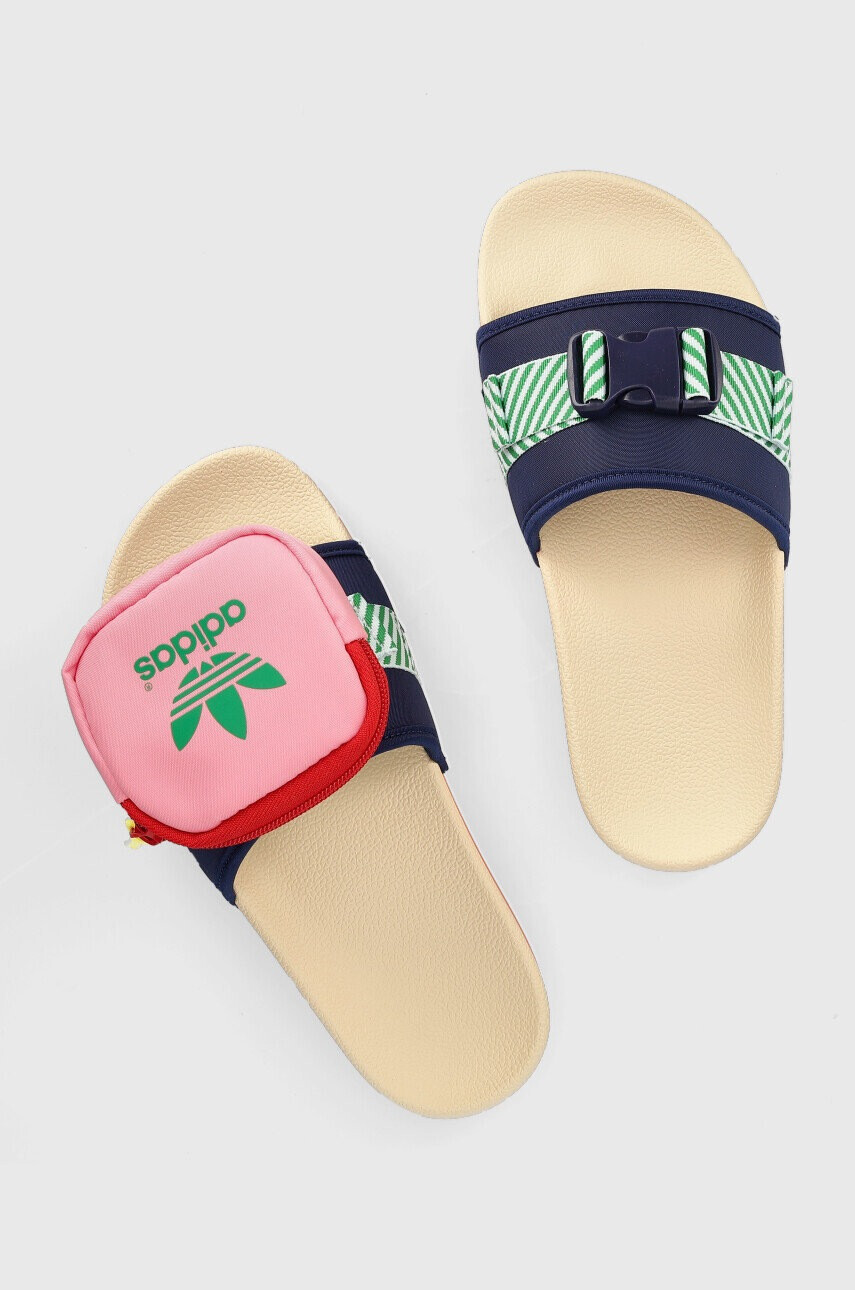 adidas Originals Чехли Pouchylette GW9782 - Pepit.bg