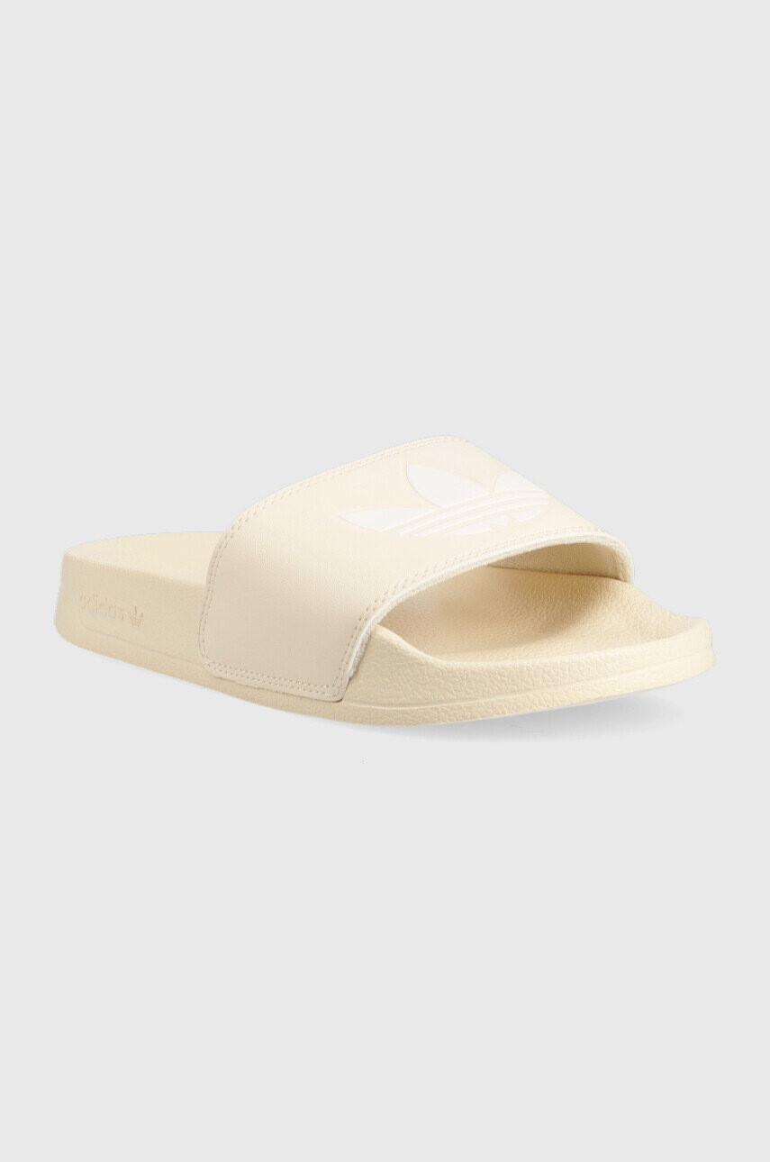 adidas Originals Чехли Adilette GX9491 в бежово - Pepit.bg