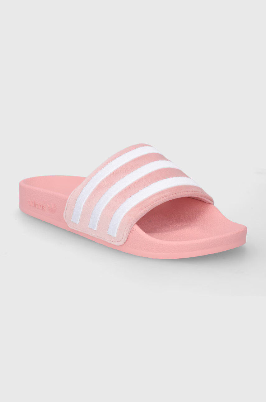adidas Originals Чехли GX3372 дамски в розово - Pepit.bg