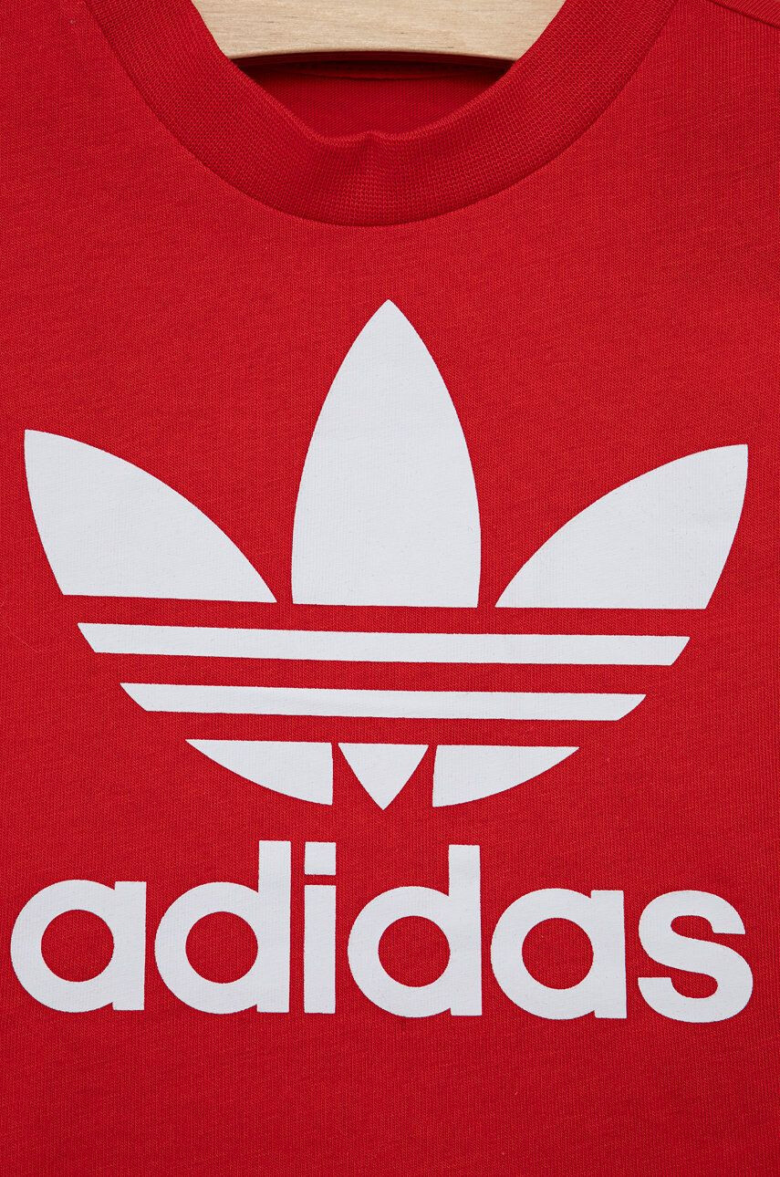 adidas Originals Детска памучна тениска HE2189 в червено с принт - Pepit.bg