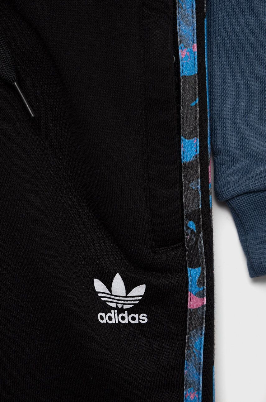 adidas Originals Детски анцуг в лилаво - Pepit.bg