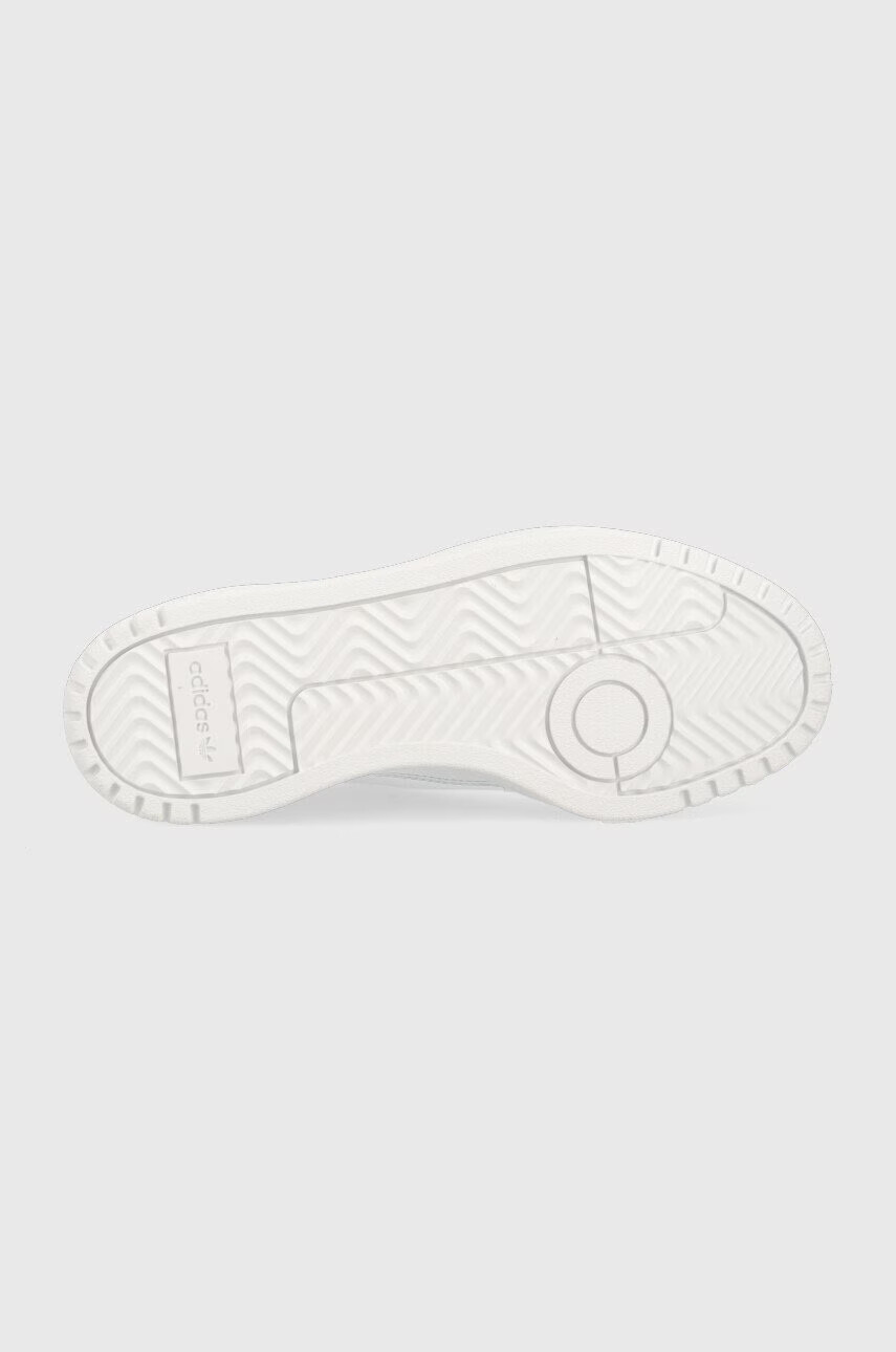 adidas Originals Детски маратонки в бяло - Pepit.bg
