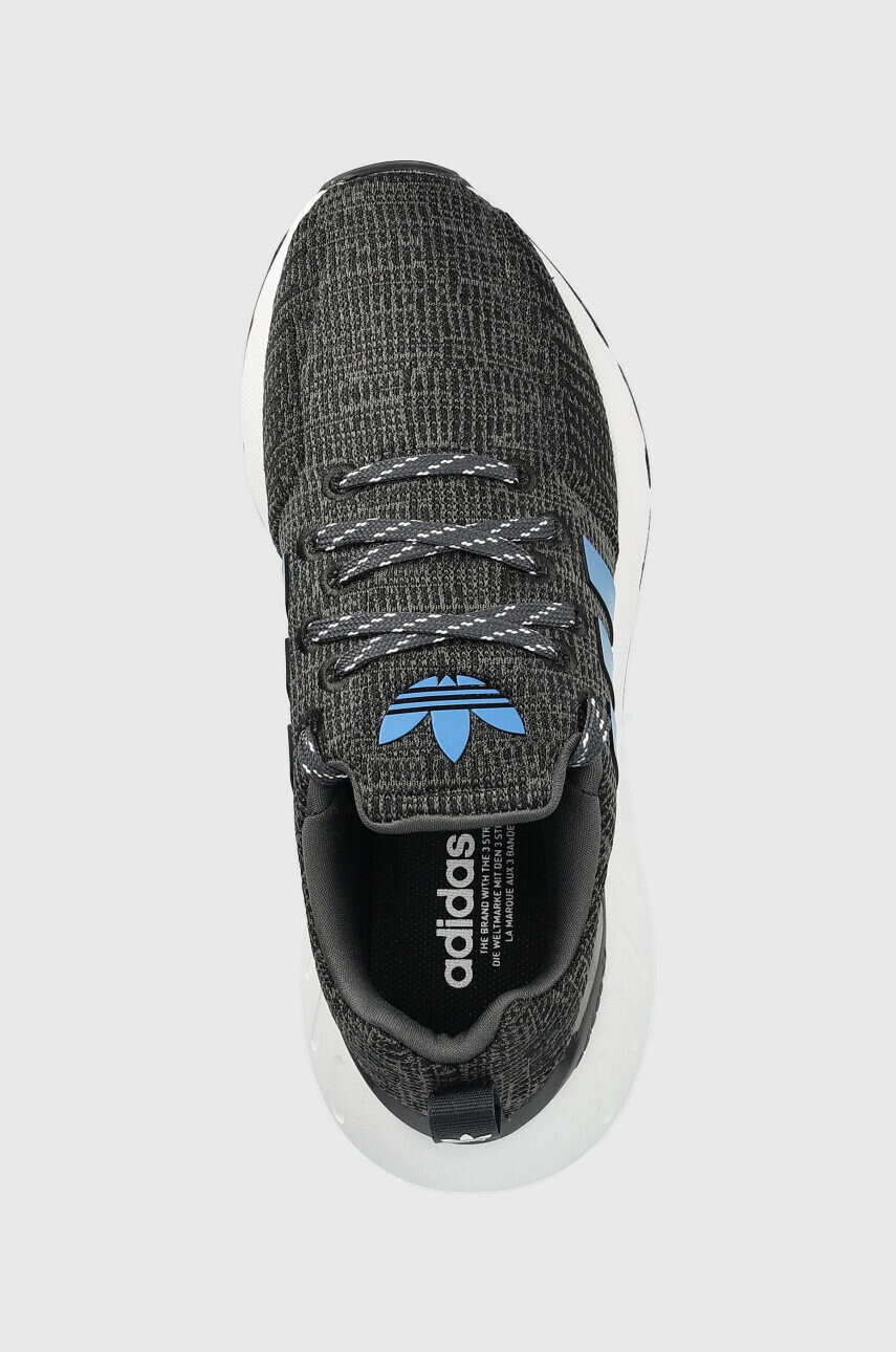 adidas Originals Детски маратонки в черно - Pepit.bg