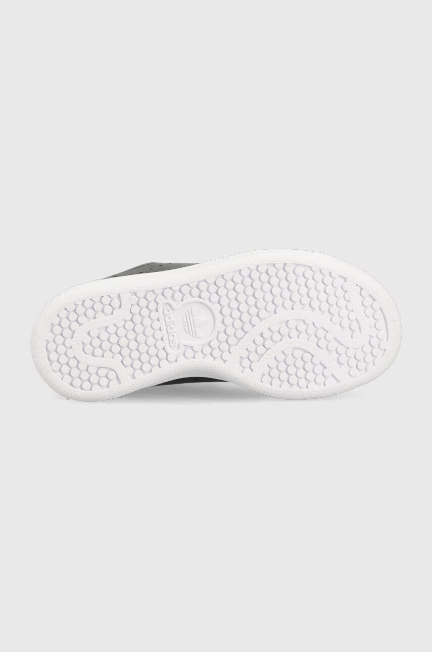 adidas Originals Детски маратонки в черно - Pepit.bg