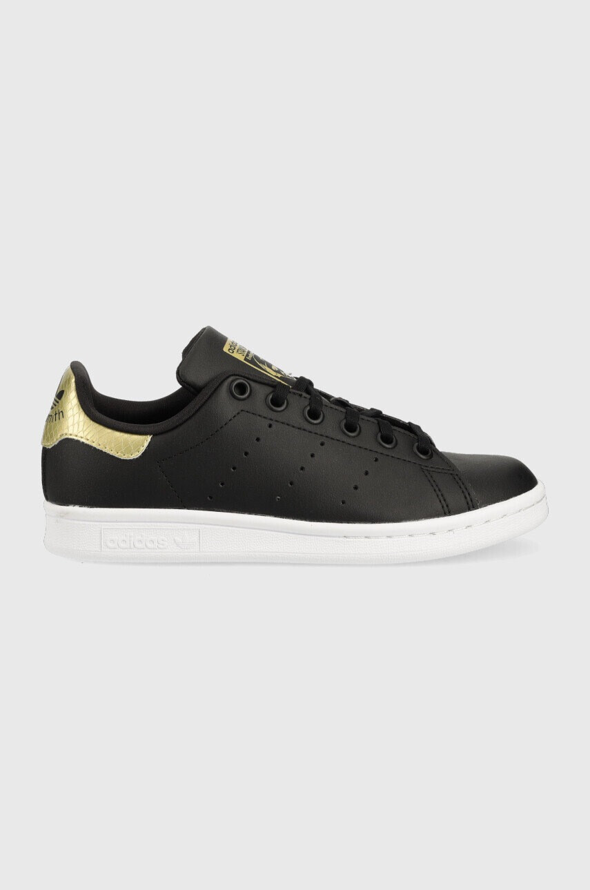 adidas Originals Детски маратонки в черно - Pepit.bg