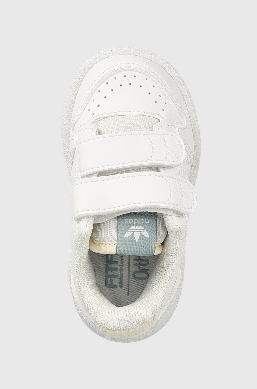 adidas Originals Детски маратонки в бяло - Pepit.bg