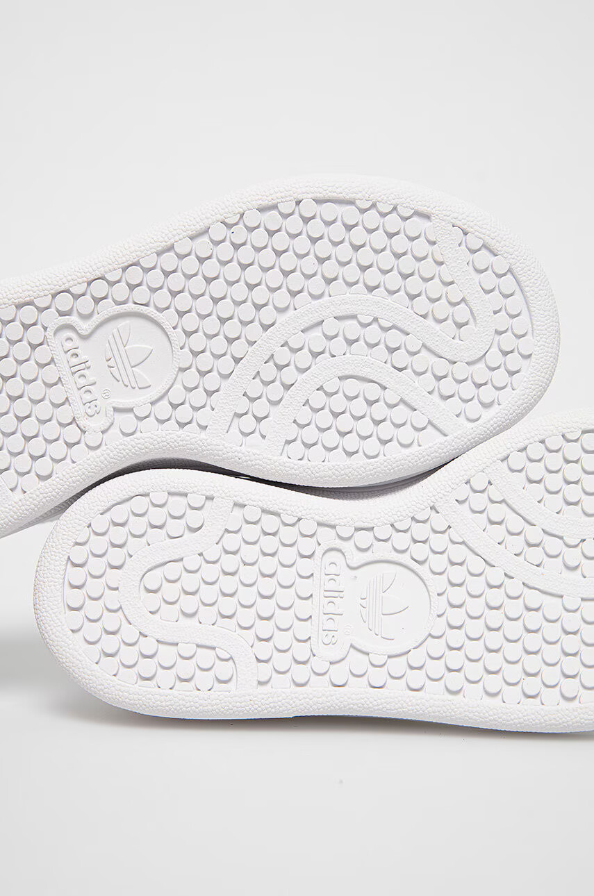 adidas Originals Детски обувки Stan Smith FX7535 в бяло - Pepit.bg