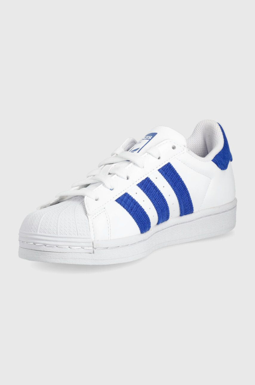 adidas Originals Детски обувки Superstar GV7951 в бяло - Pepit.bg