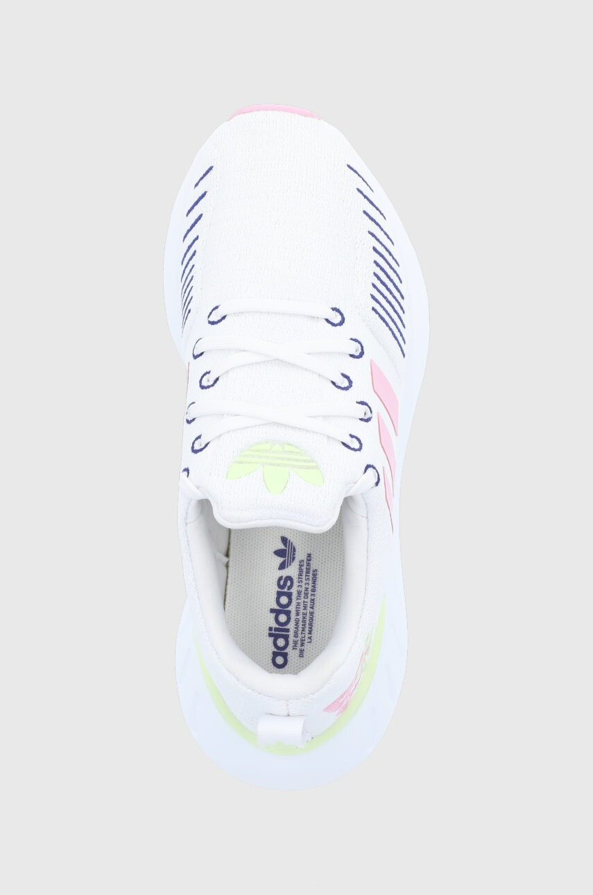 adidas Originals Детски обувки Swift Run GZ0798 в бяло - Pepit.bg