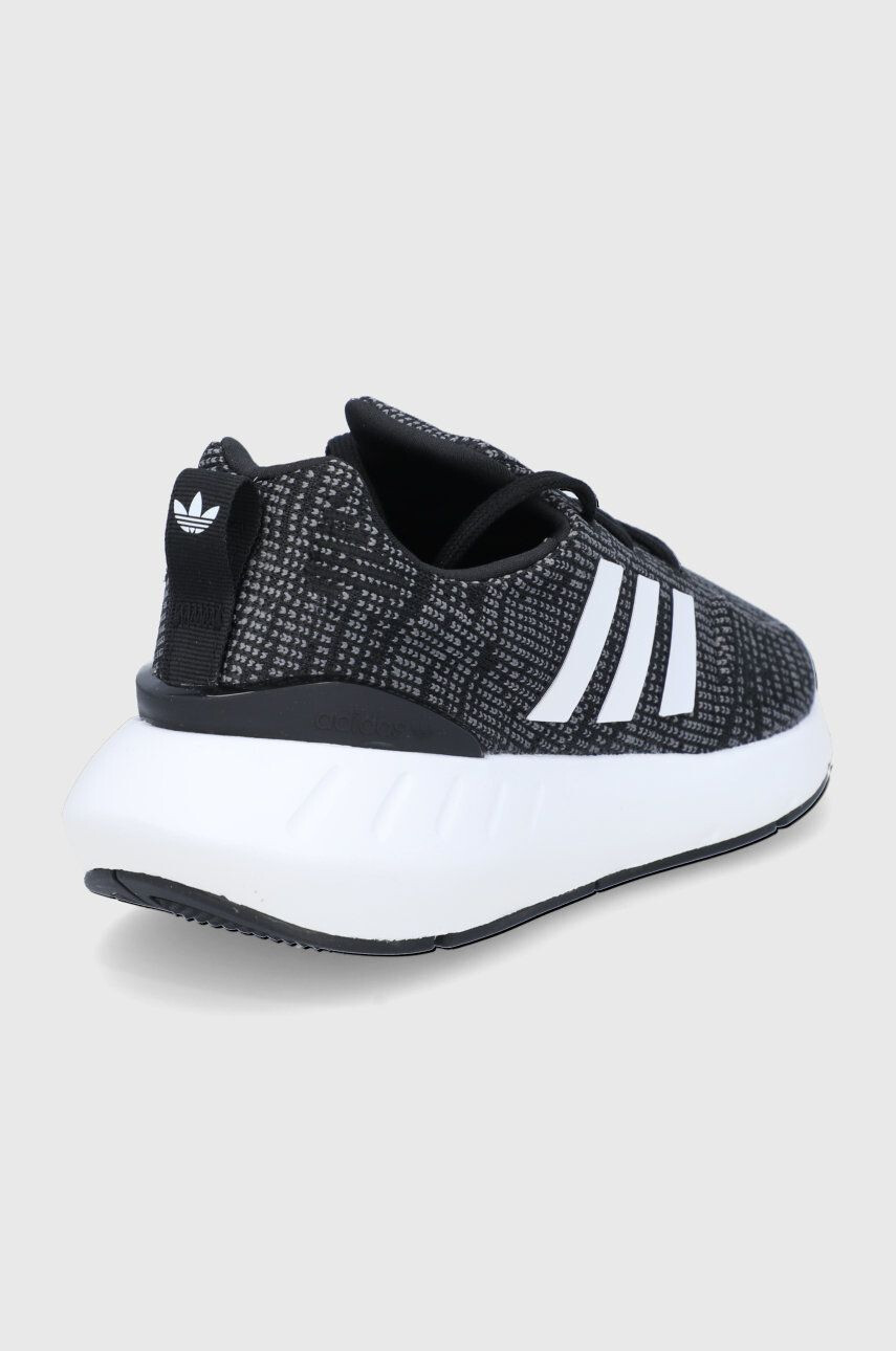 adidas Originals Детски обувки Swift Run GW8176 в черно - Pepit.bg