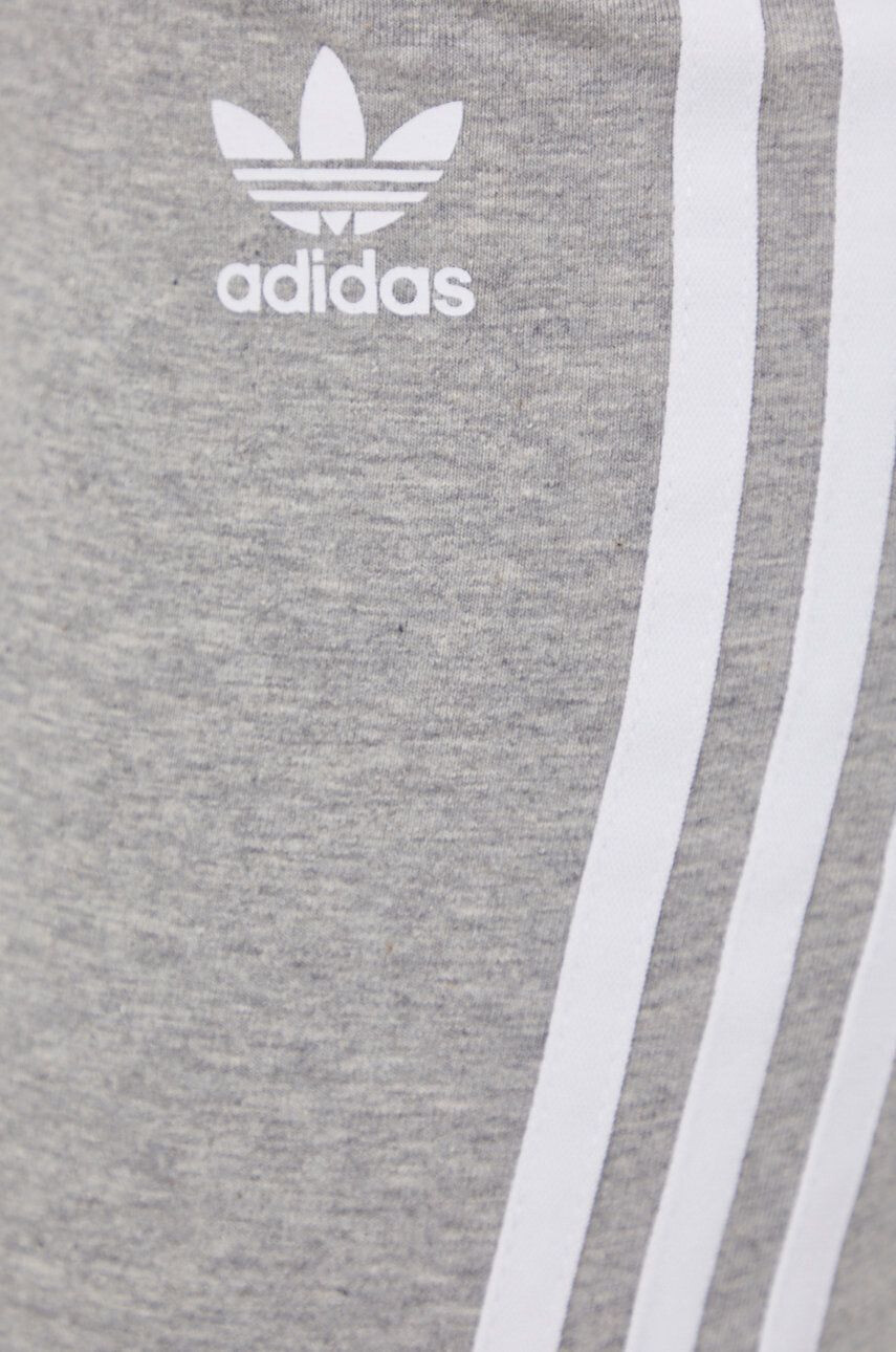 adidas Originals Клин HD2349 дамски в сиво с изчистен дизайн - Pepit.bg