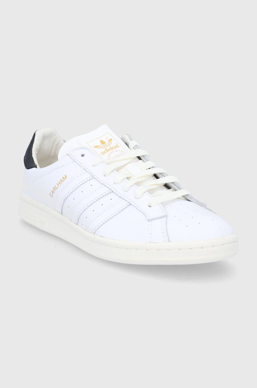 adidas Originals Кожени обувки Earlham GW5758 в бяло - Pepit.bg