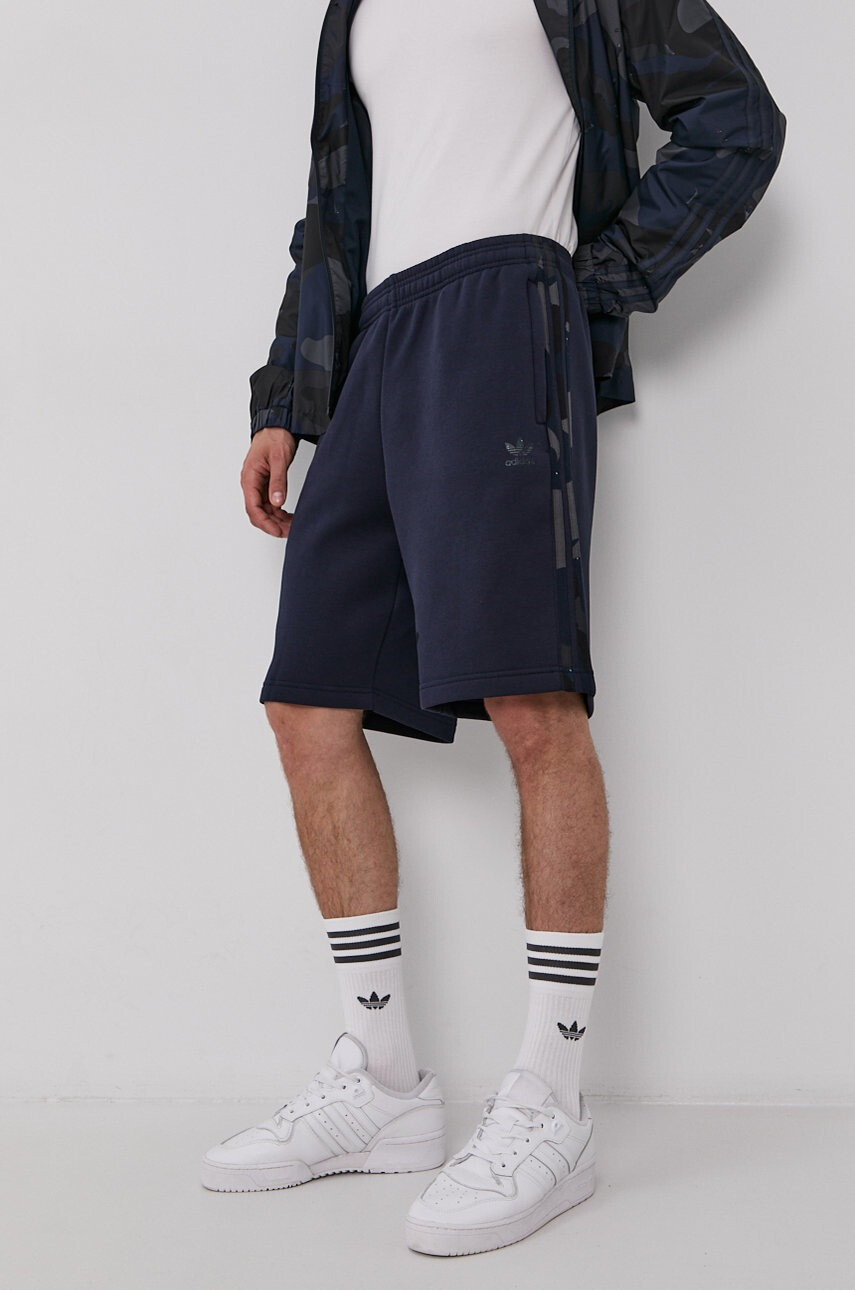 adidas Originals Къс панталон H13473 - Pepit.bg