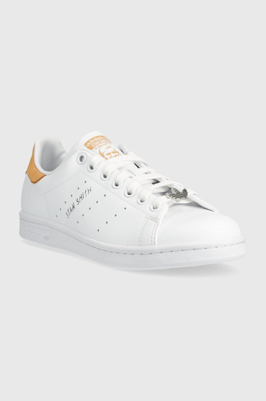 adidas Originals Маратонки Stan Smith в бяло - Pepit.bg