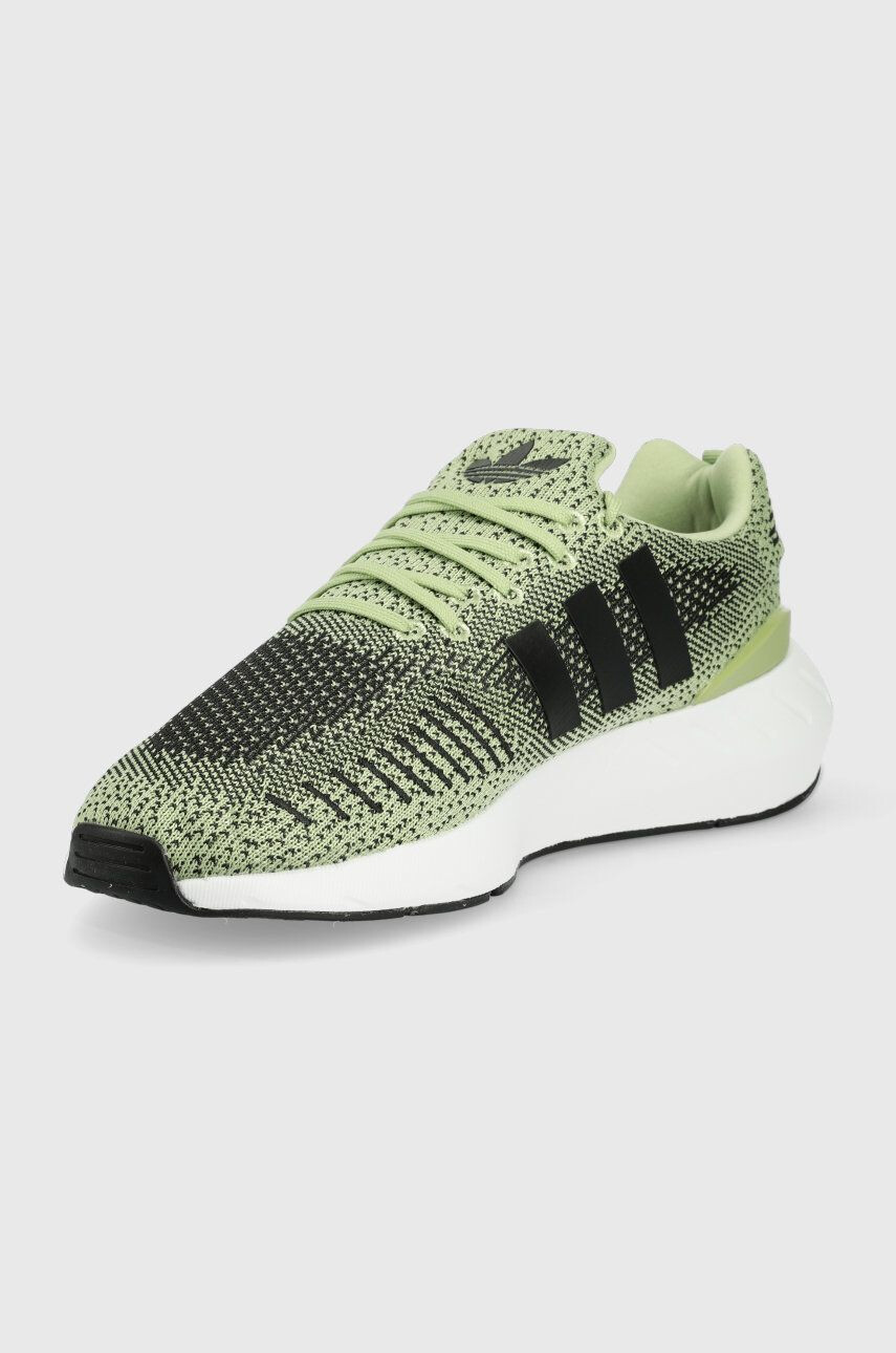 adidas Originals Маратонки Swift Run GZ3505 в зелено - Pepit.bg