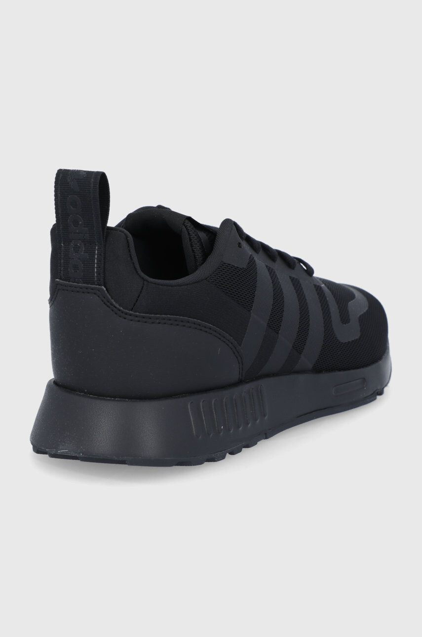 adidas Originals Обувки FZ3438 в черно - Pepit.bg