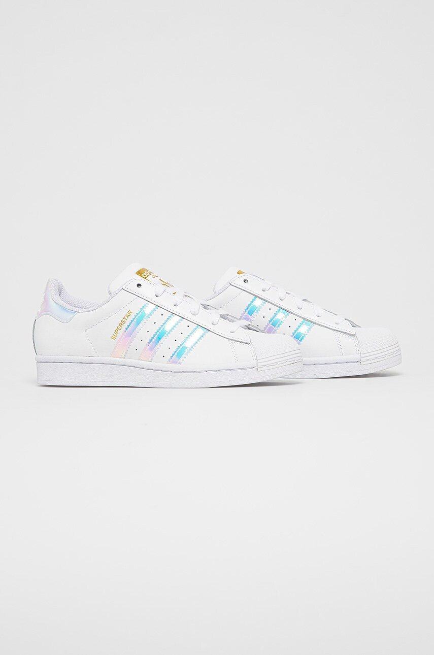 adidas Originals Обувки FX7565 в бяло с равна подметка - Pepit.bg